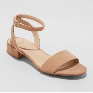 Women’s Winona Ankle Star Sandals Size 8.5